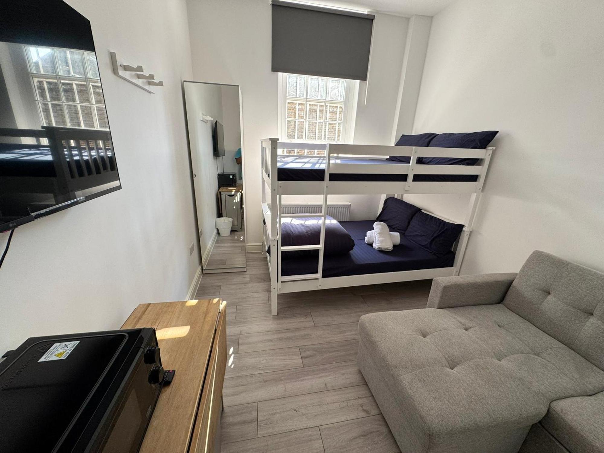 Willesden Green Budget Guesthouse ลอนดอน ภายนอก รูปภาพ