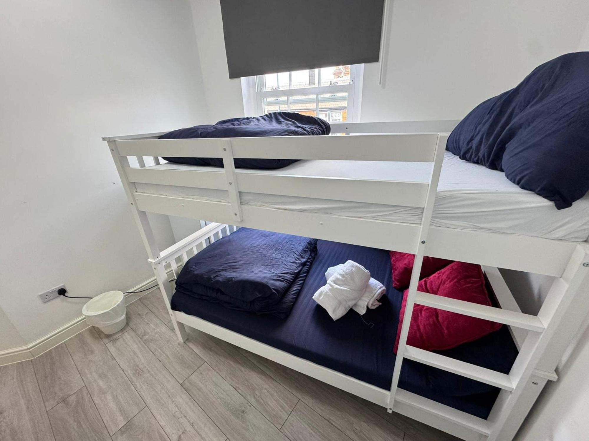 Willesden Green Budget Guesthouse ลอนดอน ภายนอก รูปภาพ